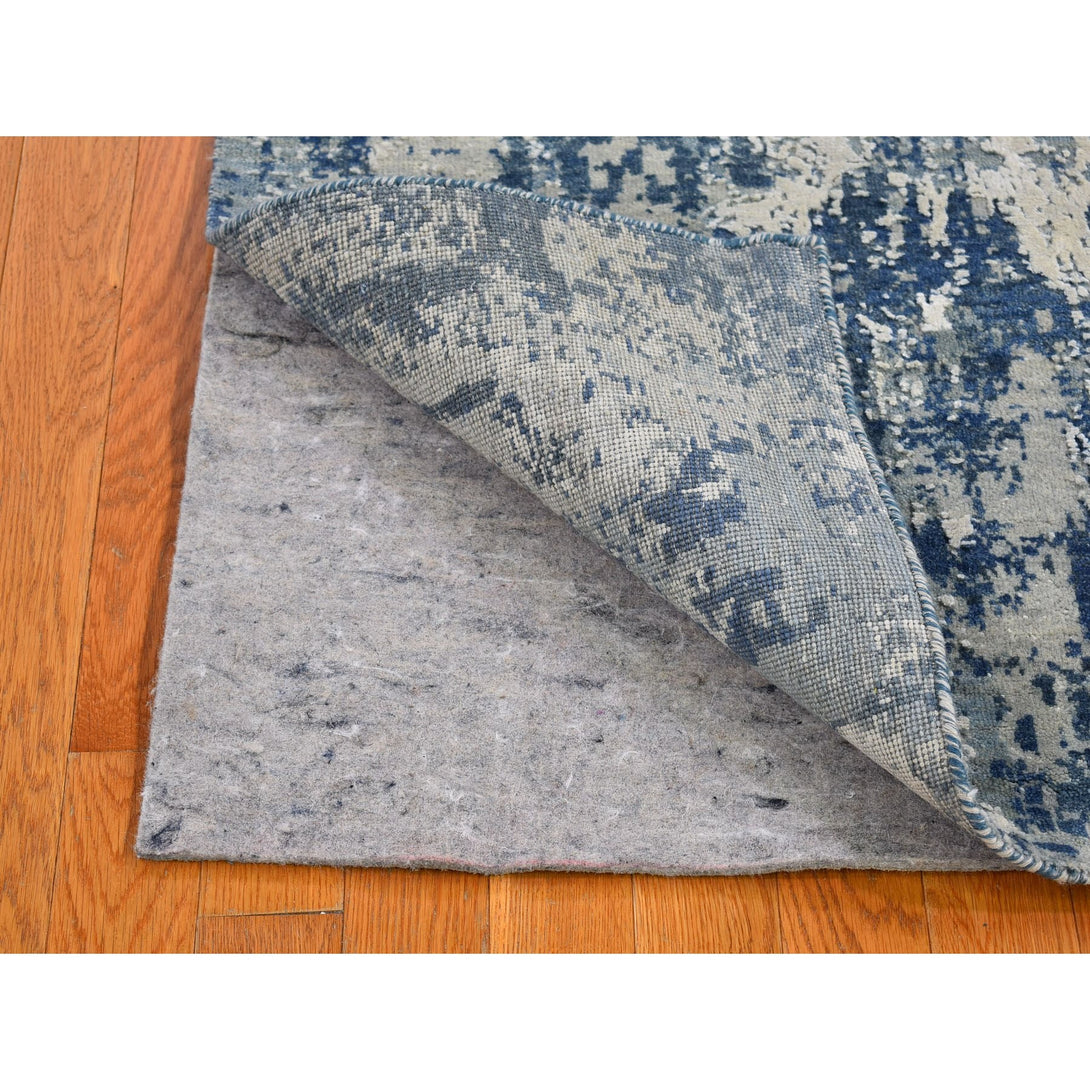 Hand Knotted Modern and Contemporary Area Rug > Design# CCSR66763 > Size: 3'-1" x 5'-3"