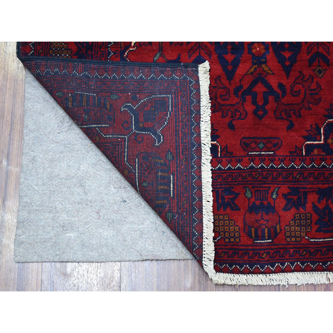 Hand Knotted Tribal Area Rug > Design# CCSR67816 > Size: 3'-3" x 4'-8"