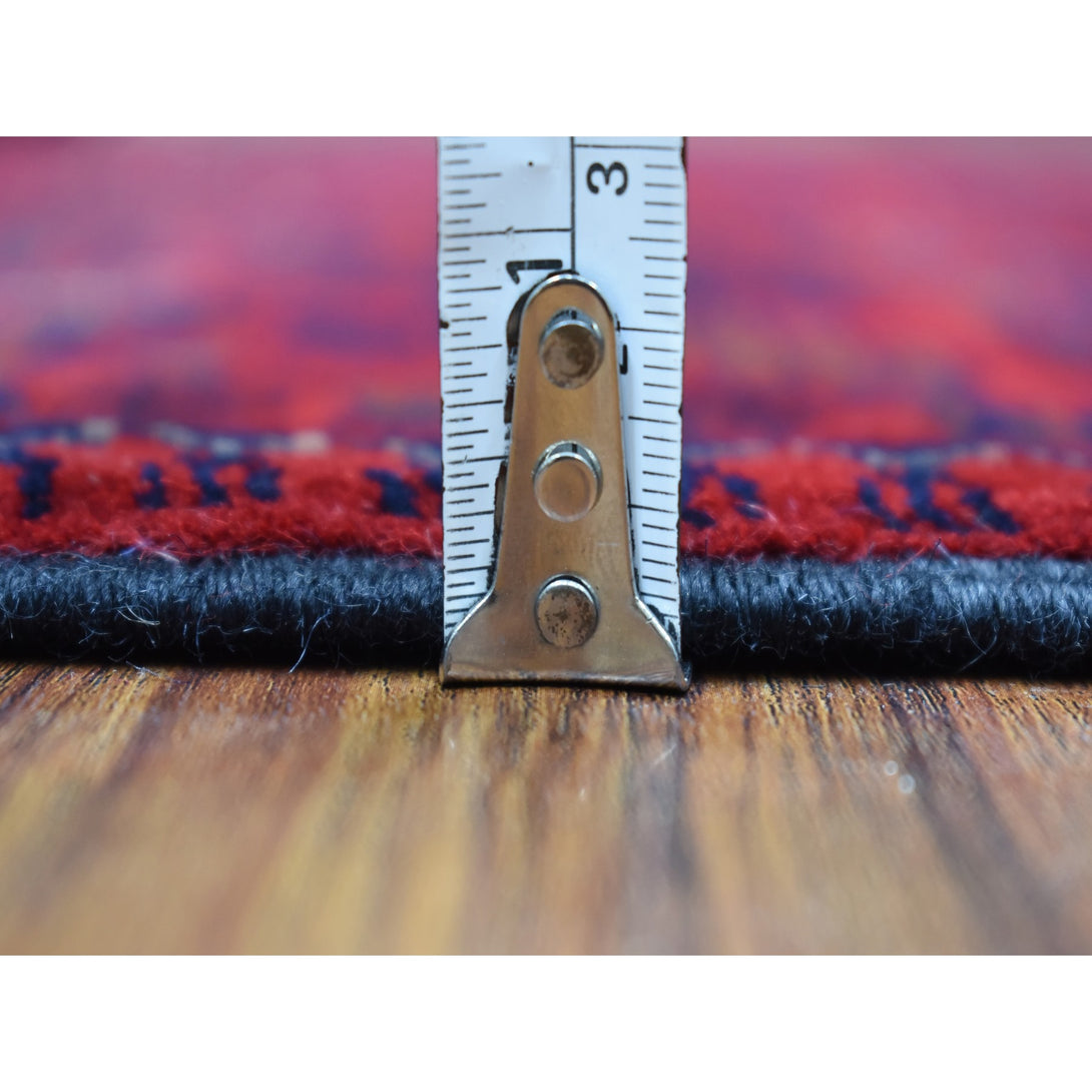 Hand Knotted Antique & Vintage Area Rug > Design# CCSR68073 > Size: 4'-0" x 6'-0"
