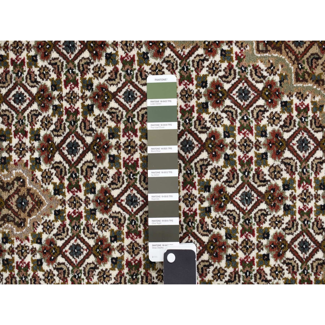 Hand Knotted  Rectangle Runner > Design# CCSR78068 > Size: 2'-7" x 11'-10"