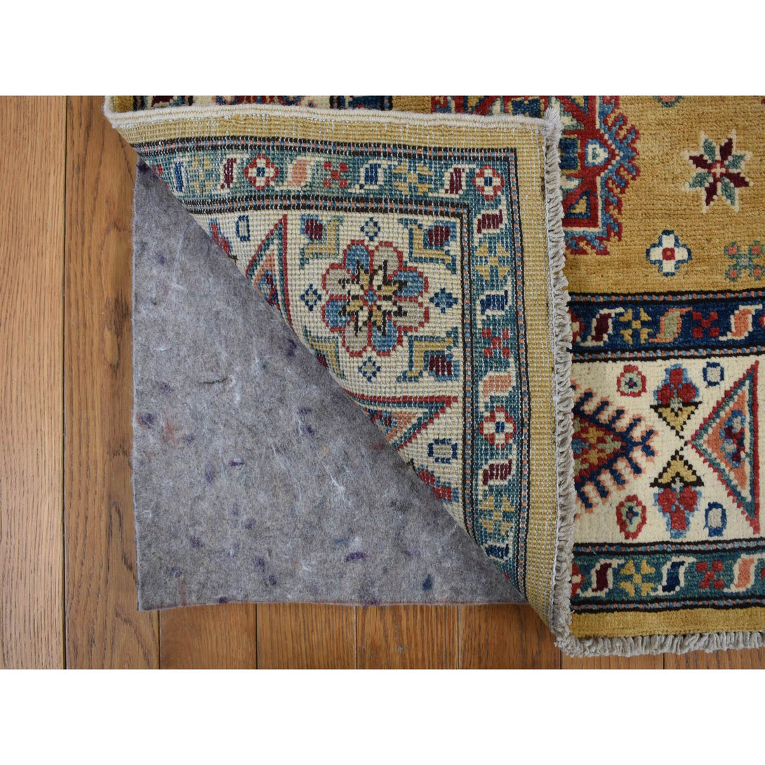 Hand Knotted  Rectangle Area Rug > Design# CCSR78115 > Size: 4'-0" x 5'-7"