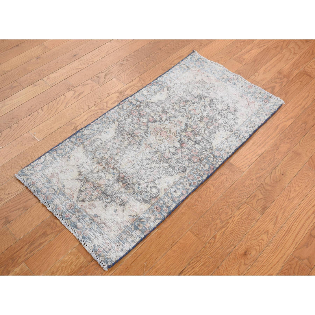 Hand Knotted  Rectangle Area Rug > Design# CCSR78139 > Size: 1'-10" x 3'-9"