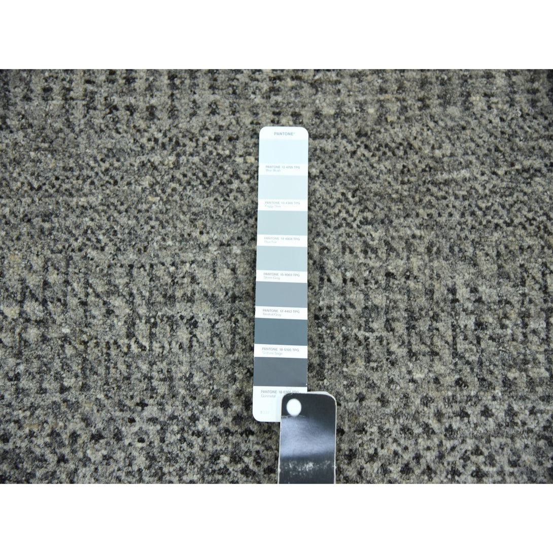 Handmade Modern and Contemporary Doormat > Design# CCSR79483 > Size: 2'-1" x 3'-0"