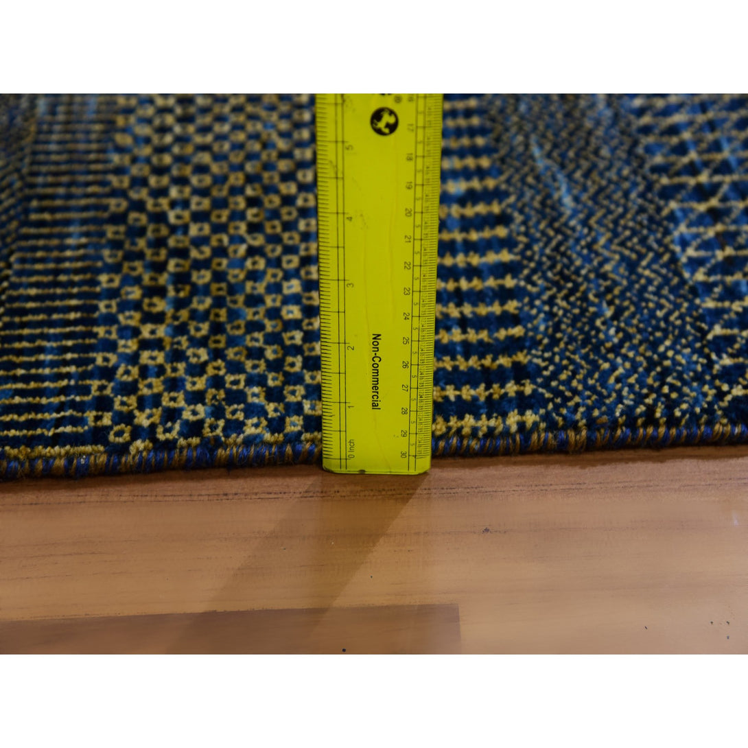 Handmade Modern and Contemporary Doormat > Design# CCSR79628 > Size: 1'-11" x 3'-0"
