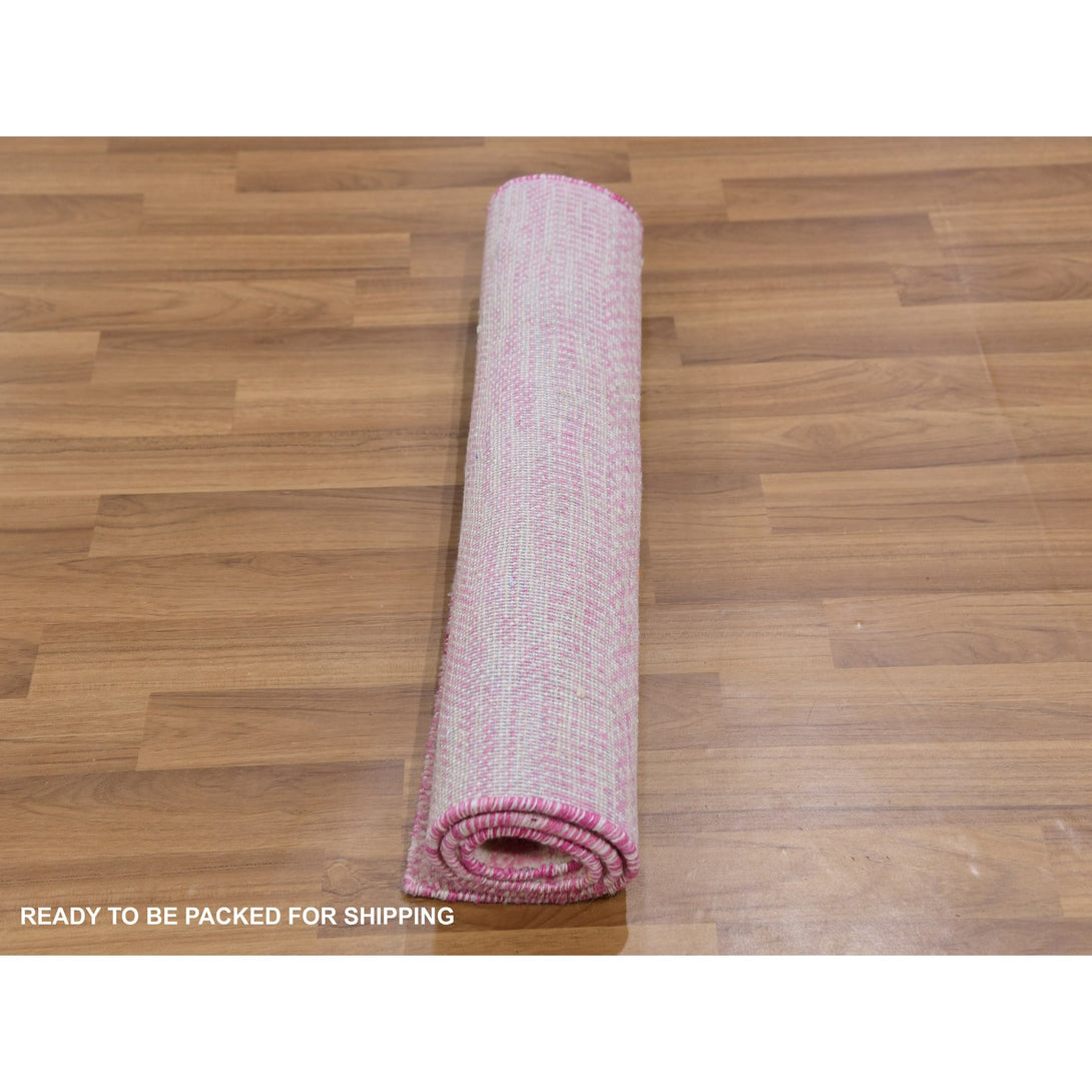 Handmade Modern and Contemporary Doormat > Design# CCSR79633 > Size: 2'-1" x 3'-1"