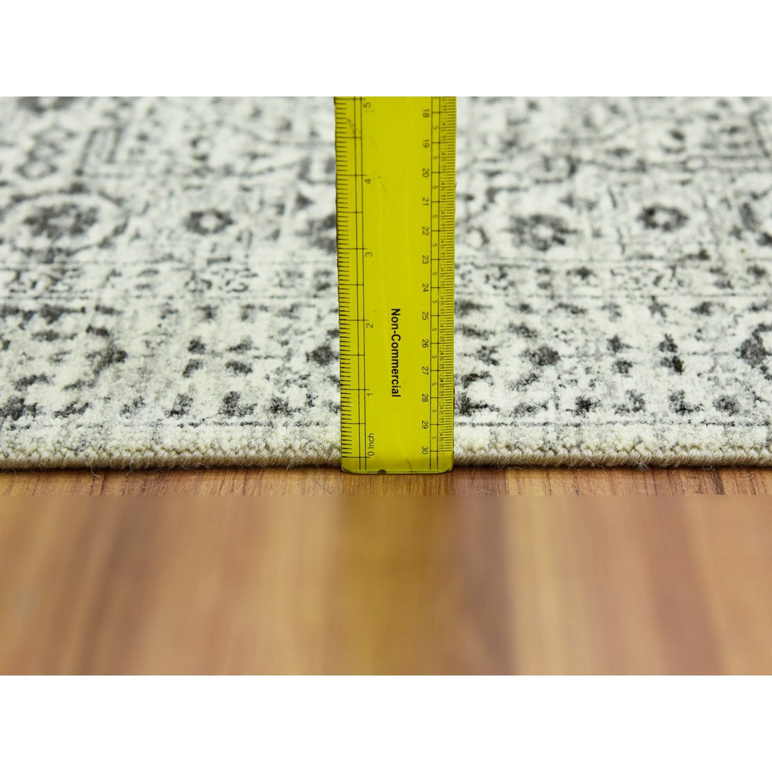 Hand Knotted  Rectangle Runner > Design# CCSR79686 > Size: 2'-9" x 10'-0"