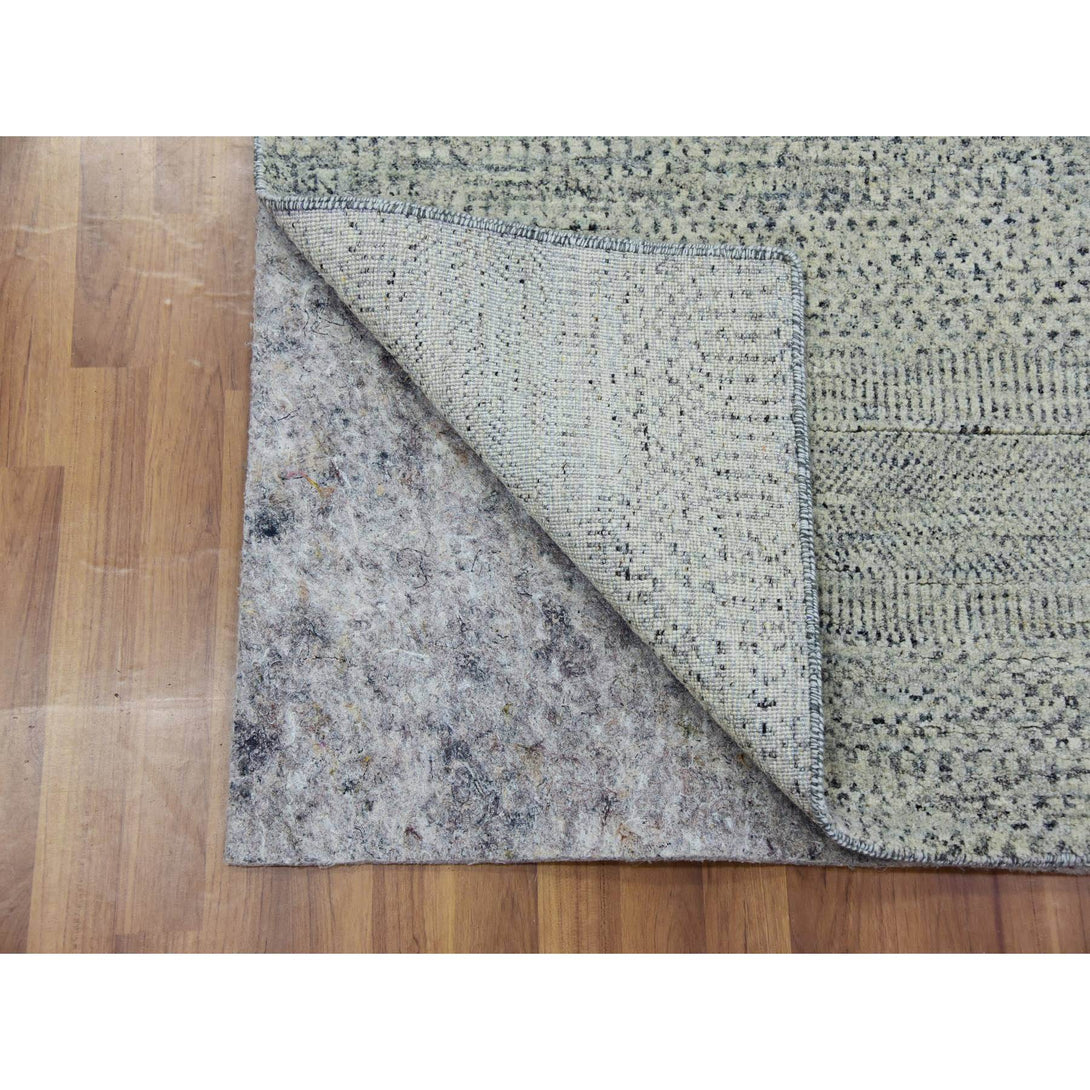 Hand Knotted  Rectangle Area Rug > Design# CCSR79750 > Size: 3'-1" x 5'-7"