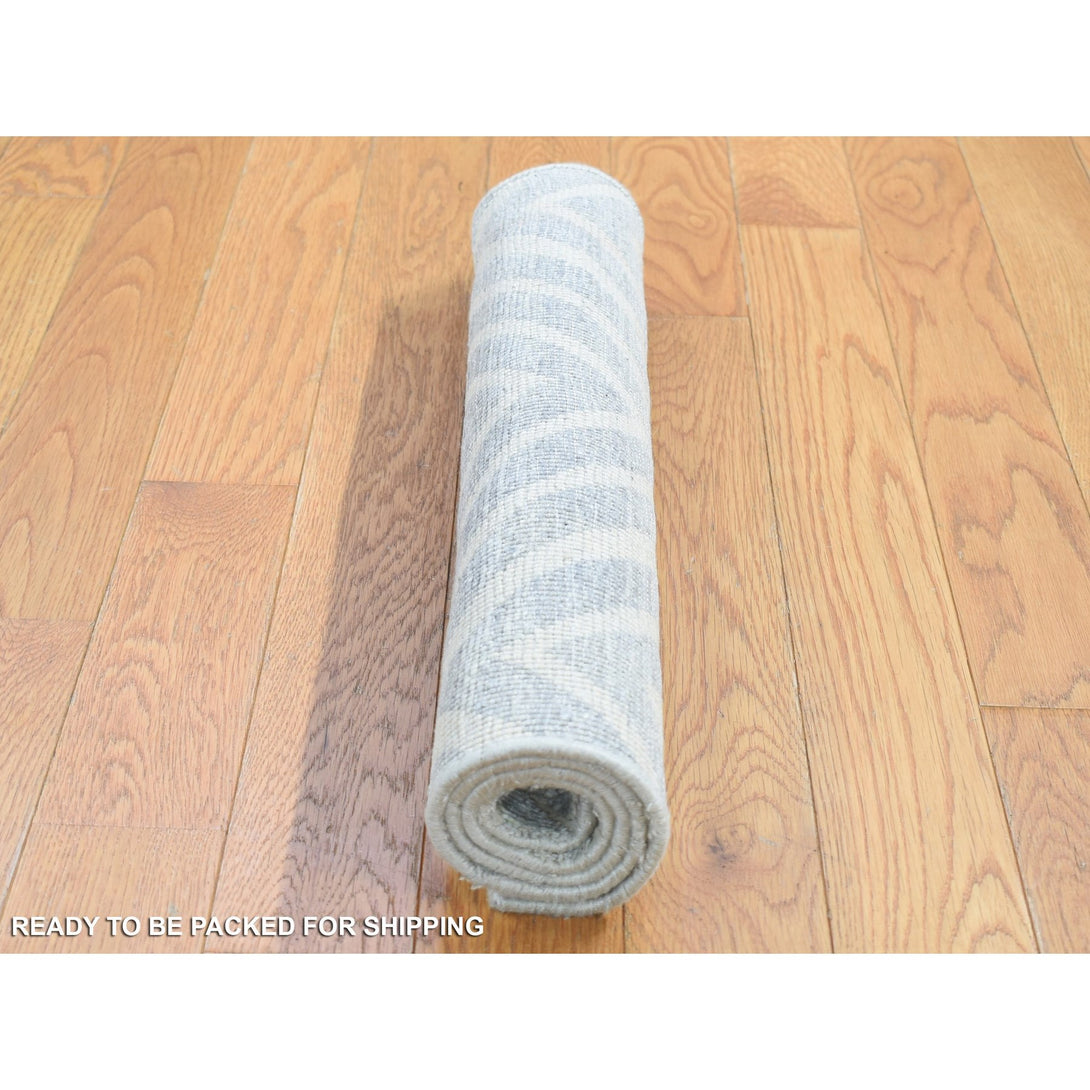 Handmade Modern and Contemporary Doormat > Design# CCSR80353 > Size: 2'-0" x 3'-0"