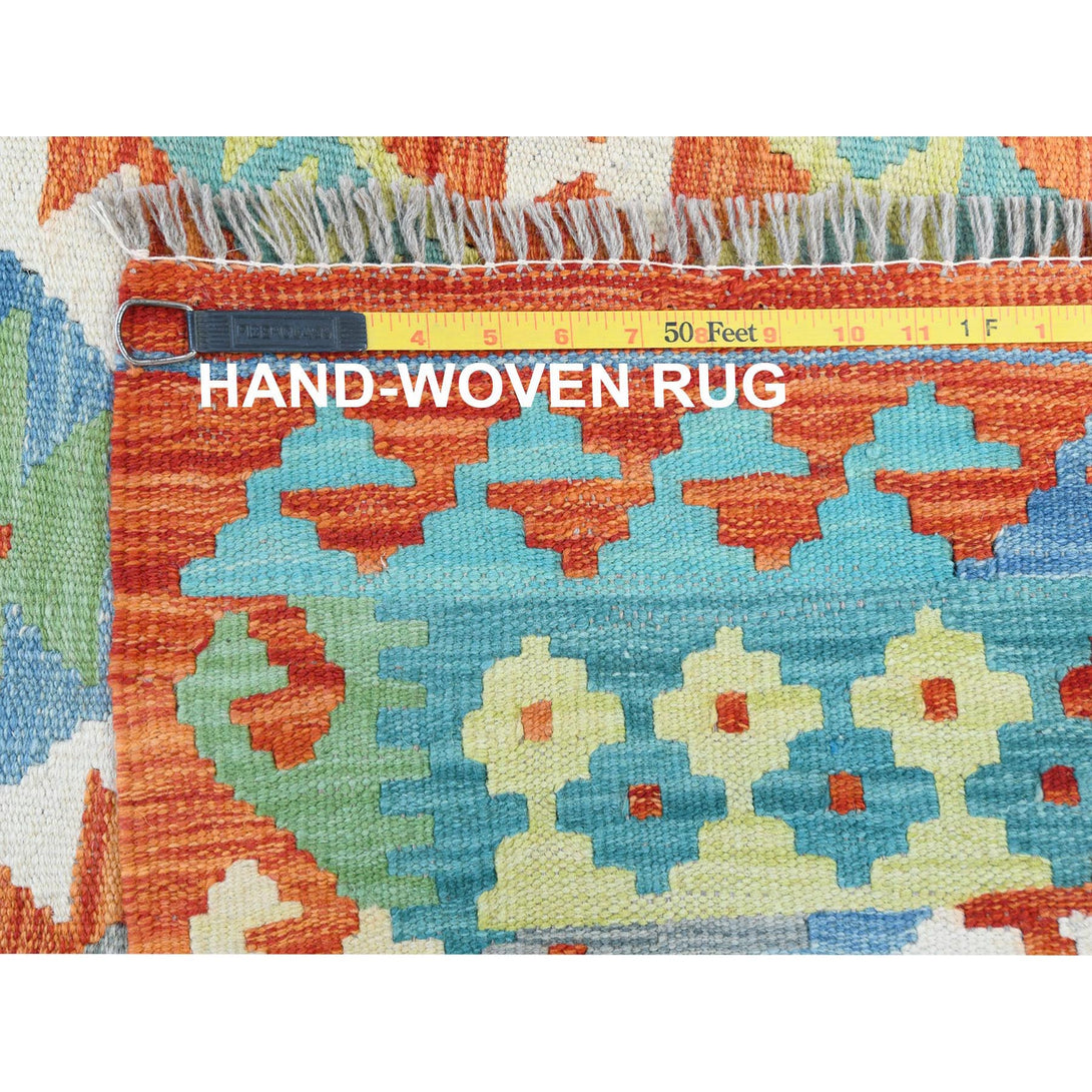 Handmade Flat Weave Area Rug > Design# CCSR81349 > Size: 4'-0" x 5'-8"