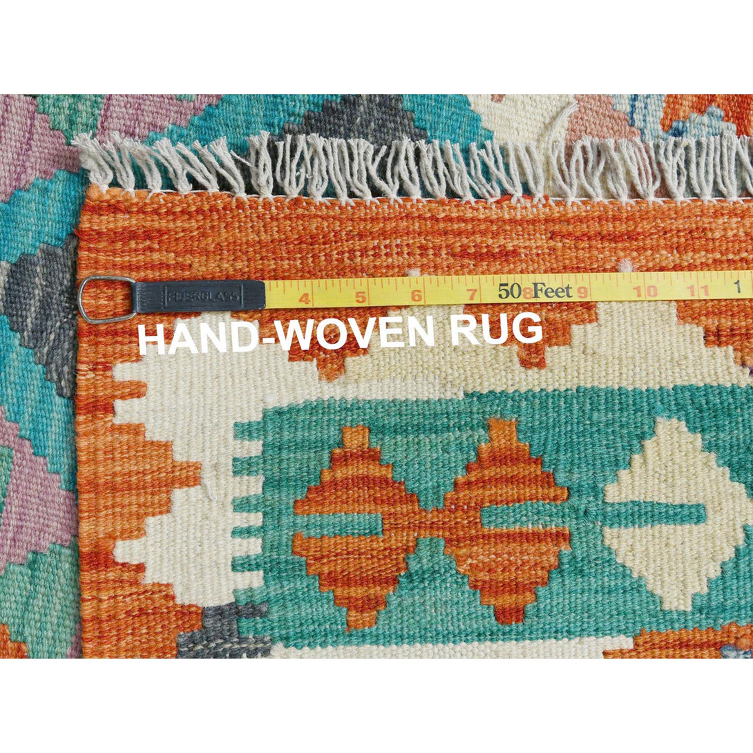 Handmade Flat Weave Area Rug > Design# CCSR81372 > Size: 4'-2" x 5'-9"