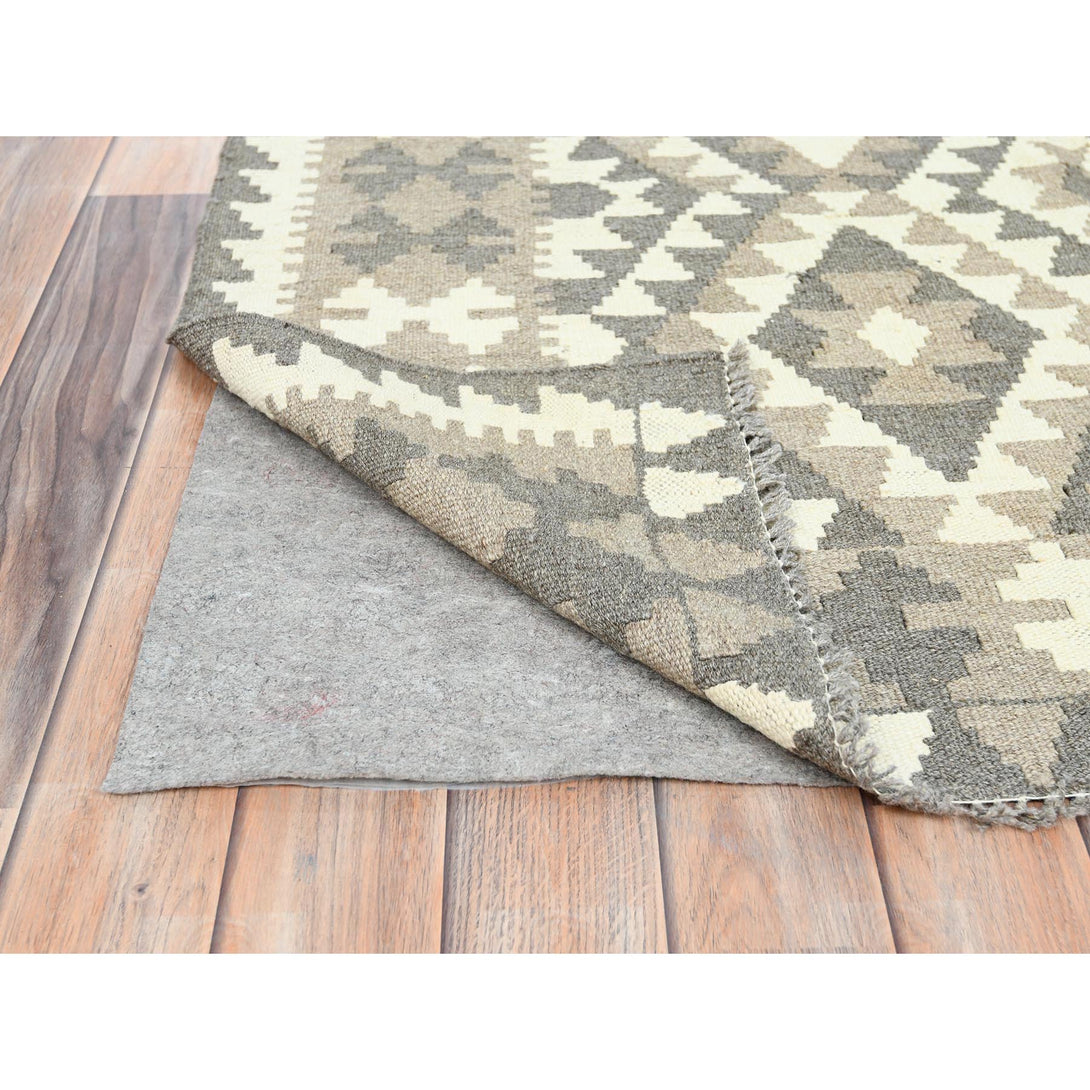 Handmade Flat Weave Area Rug > Design# CCSR82478 > Size: 4'-4" x 5'-9"