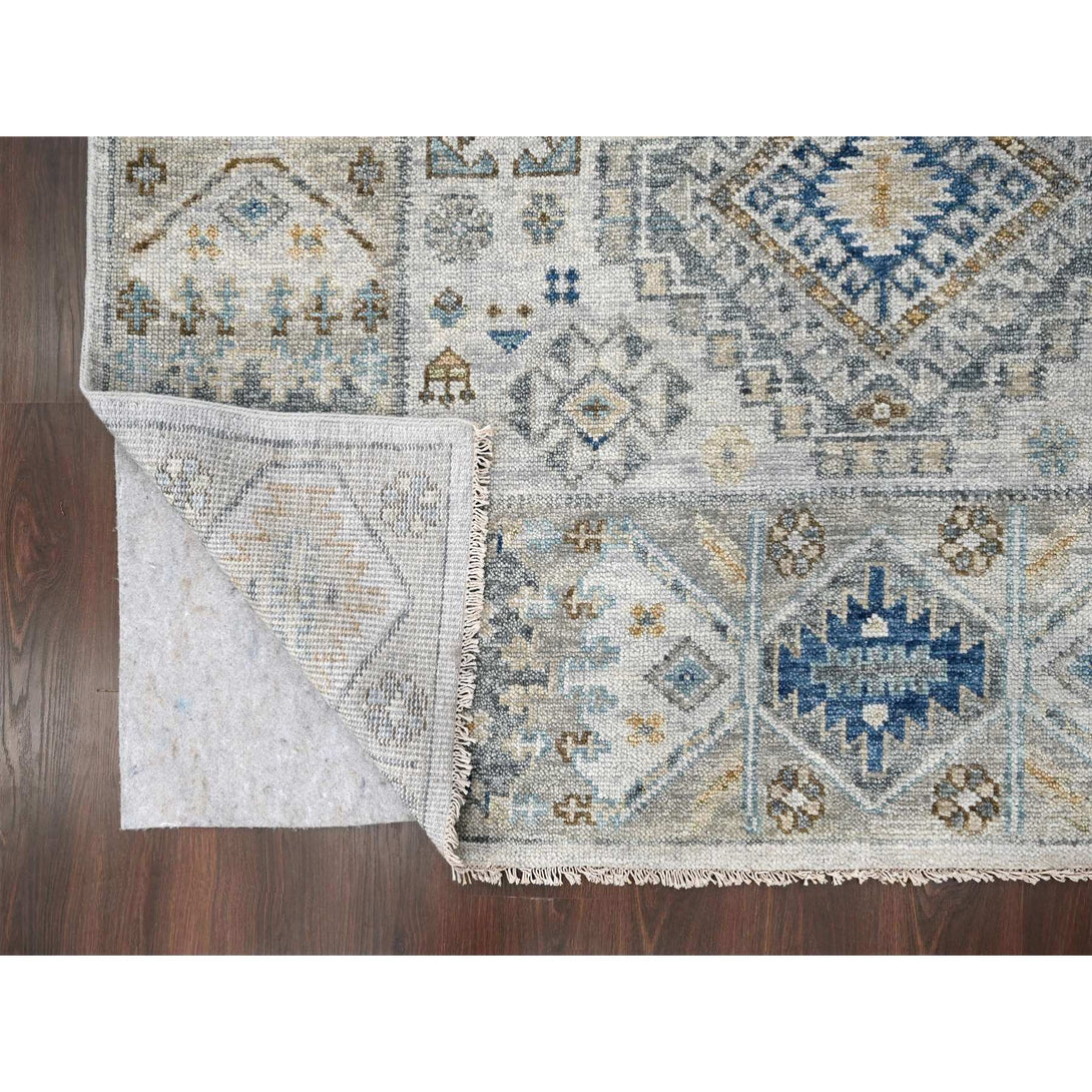 Hand Knotted Decorative Rugs Area Rug > Design# CCSR84572 > Size: 7'-11" x 9'-11"
