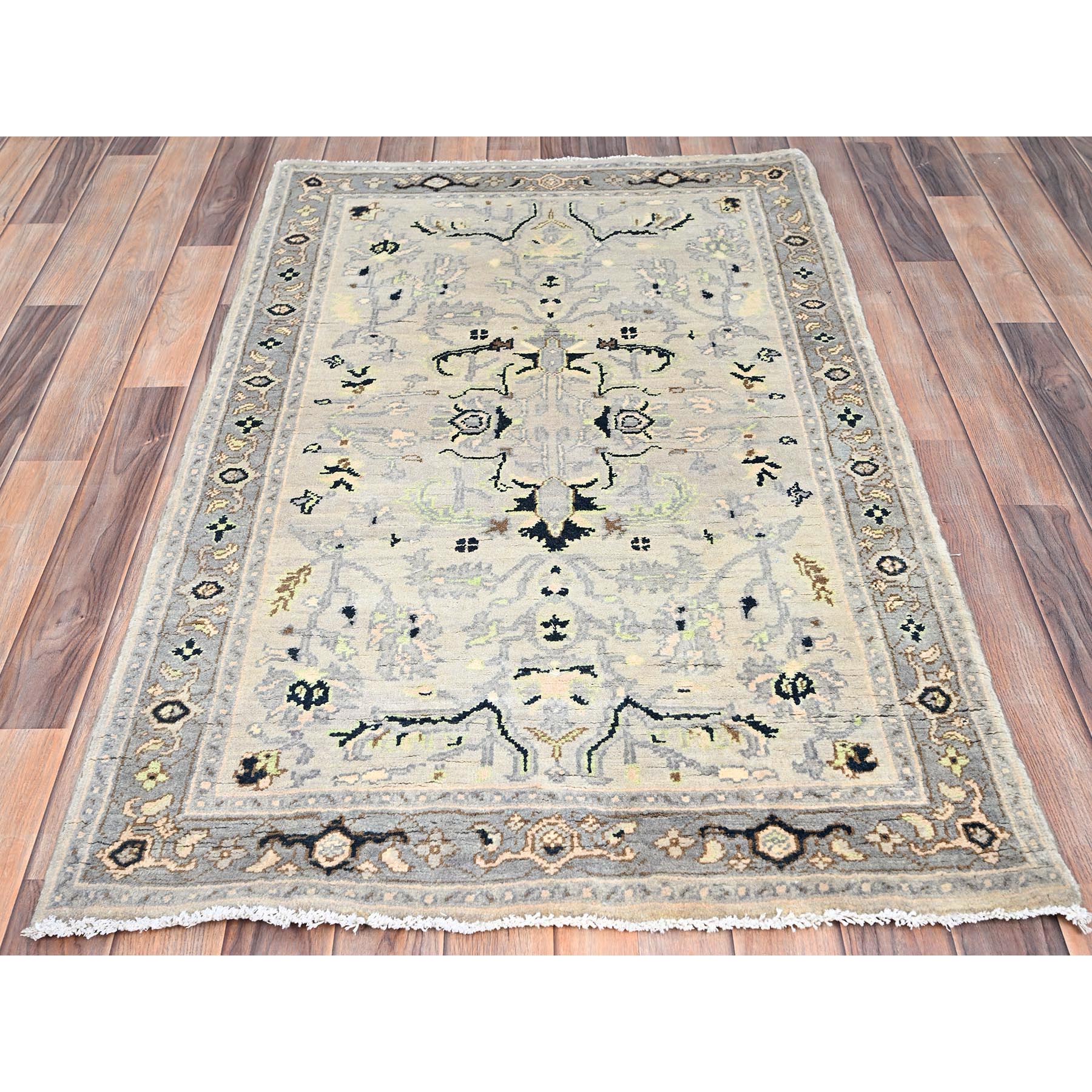 Hand Knotted Decorative Rugs Area Rug > Design# CCSR85509 > Size: 3'-1" x 4'-10"