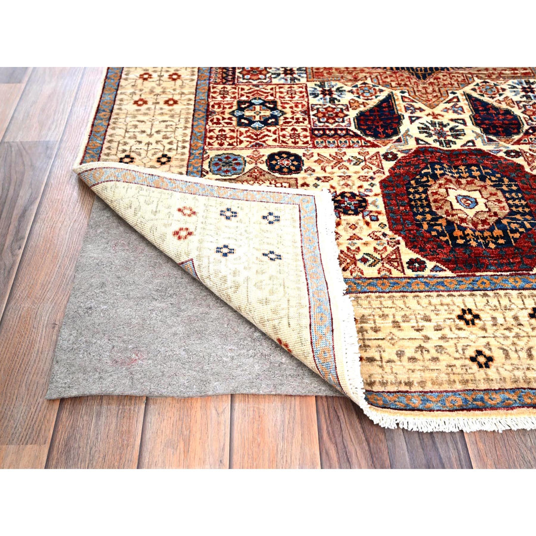 Handmade Mamluk Area Rug > Design# CCSR85856 > Size: 4'-0" x 5'-10"