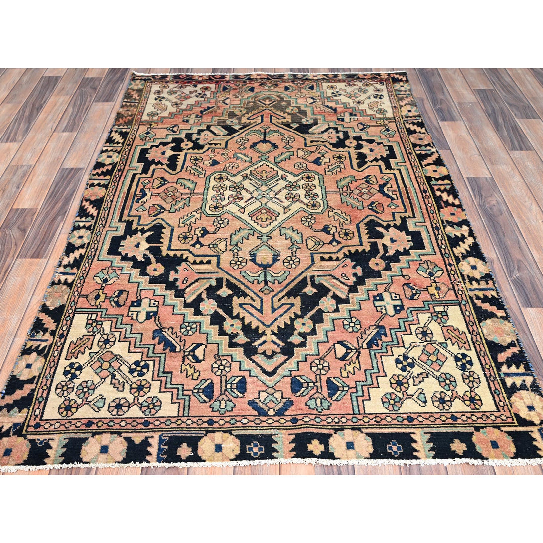 Hand Knotted  Rectangle Area Rug > Design# CCSR86061 > Size: 4'-1" x 6'-1"