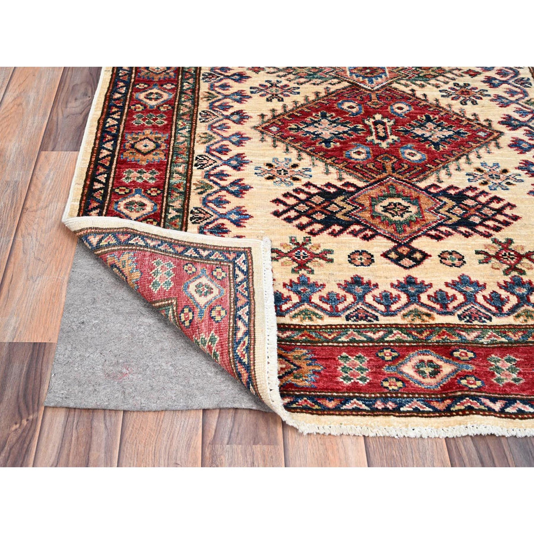 Hand Knotted  Rectangle Area Rug > Design# CCSR86309 > Size: 3'-4" x 4'-9"