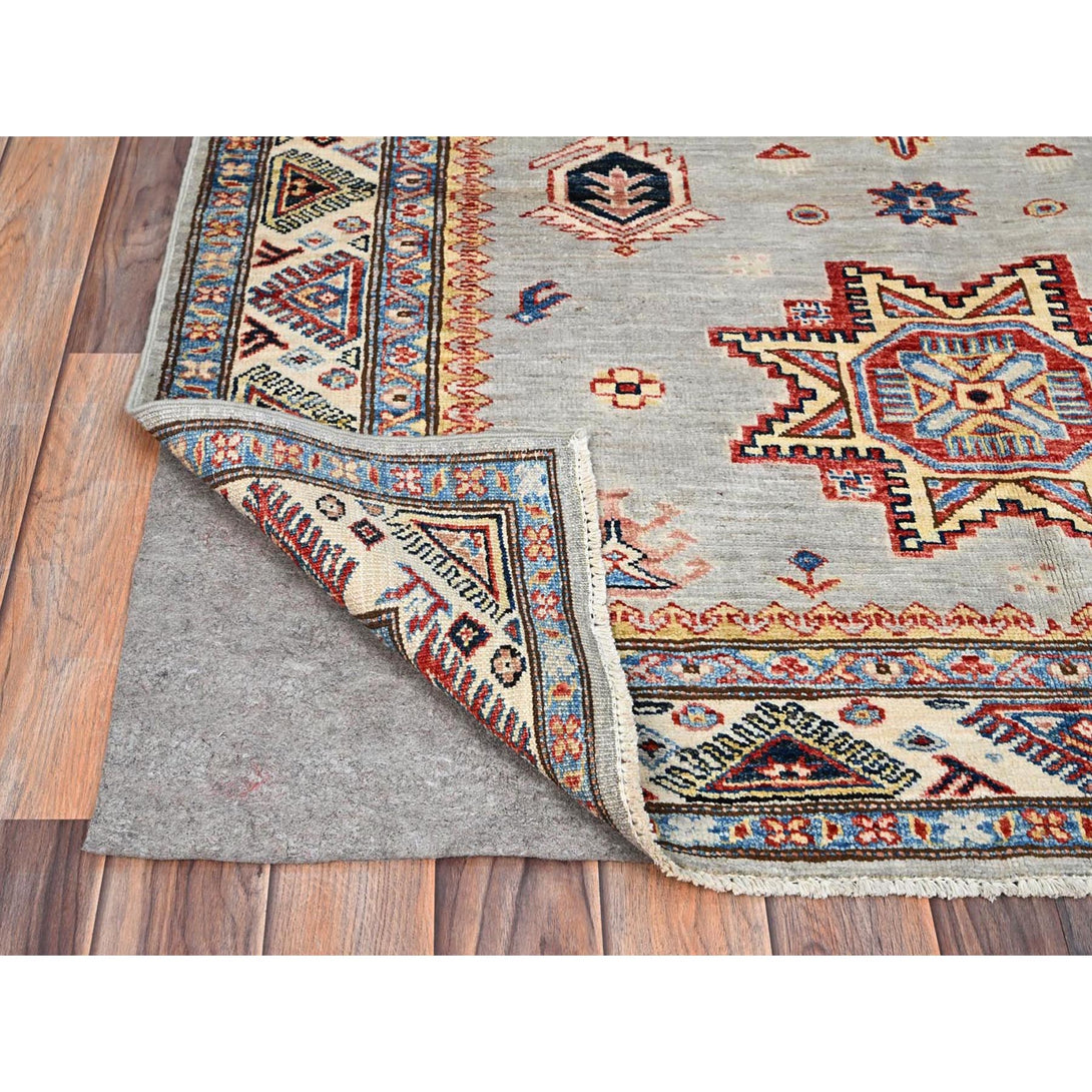 Hand Knotted  Rectangle Area Rug > Design# CCSR86329 > Size: 4'-1" x 5'-11"