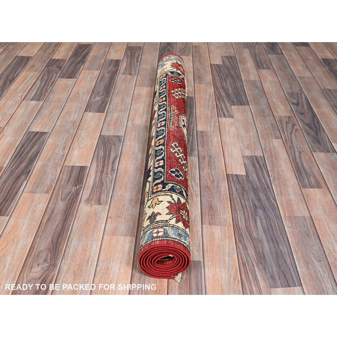 Hand Knotted  Rectangle Area Rug > Design# CCSR86332 > Size: 4'-0" x 6'-1"