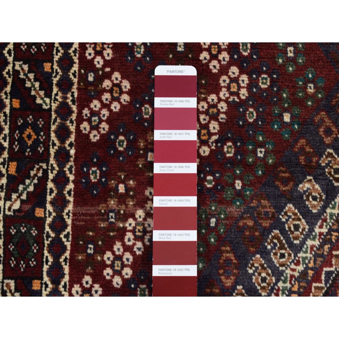 Hand Knotted  Rectangle Area Rug > Design# CCSR87399 > Size: 4'-1" x 5'-9"