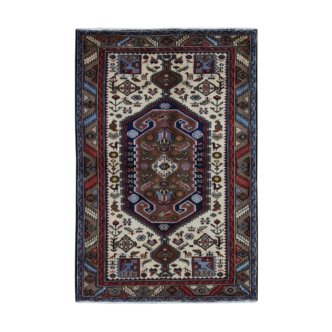 Hand Knotted  Rectangle Area Rug > Design# CCSR87465 > Size: 4'-3" x 6'-8"