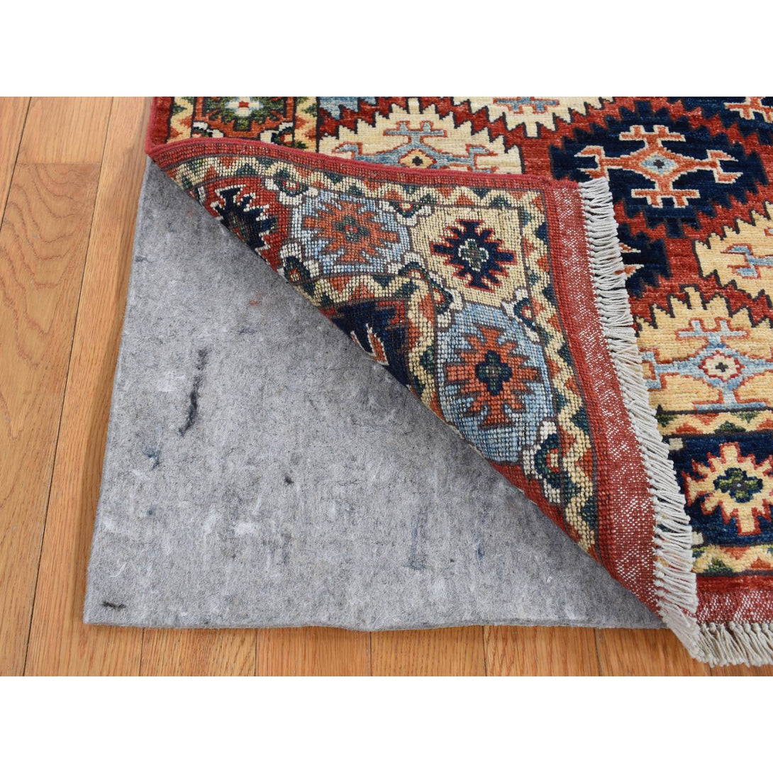 Hand Knotted  Rectangle Area Rug > Design# CCSR87759 > Size: 4'-0" x 5'-7"