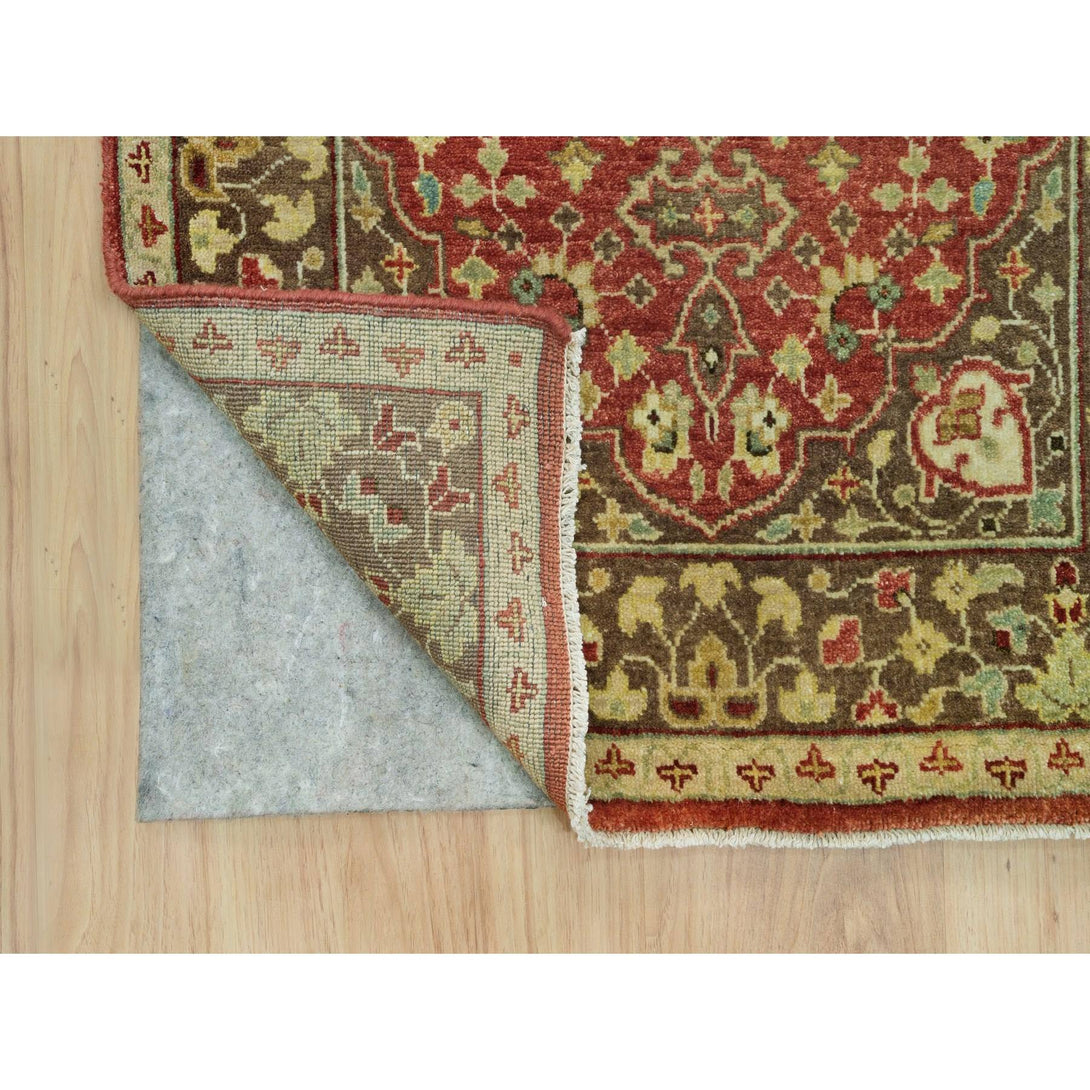 Hand Knotted  Rectangle Runner > Design# CCSR90107 > Size: 2'-7" x 18'-0"