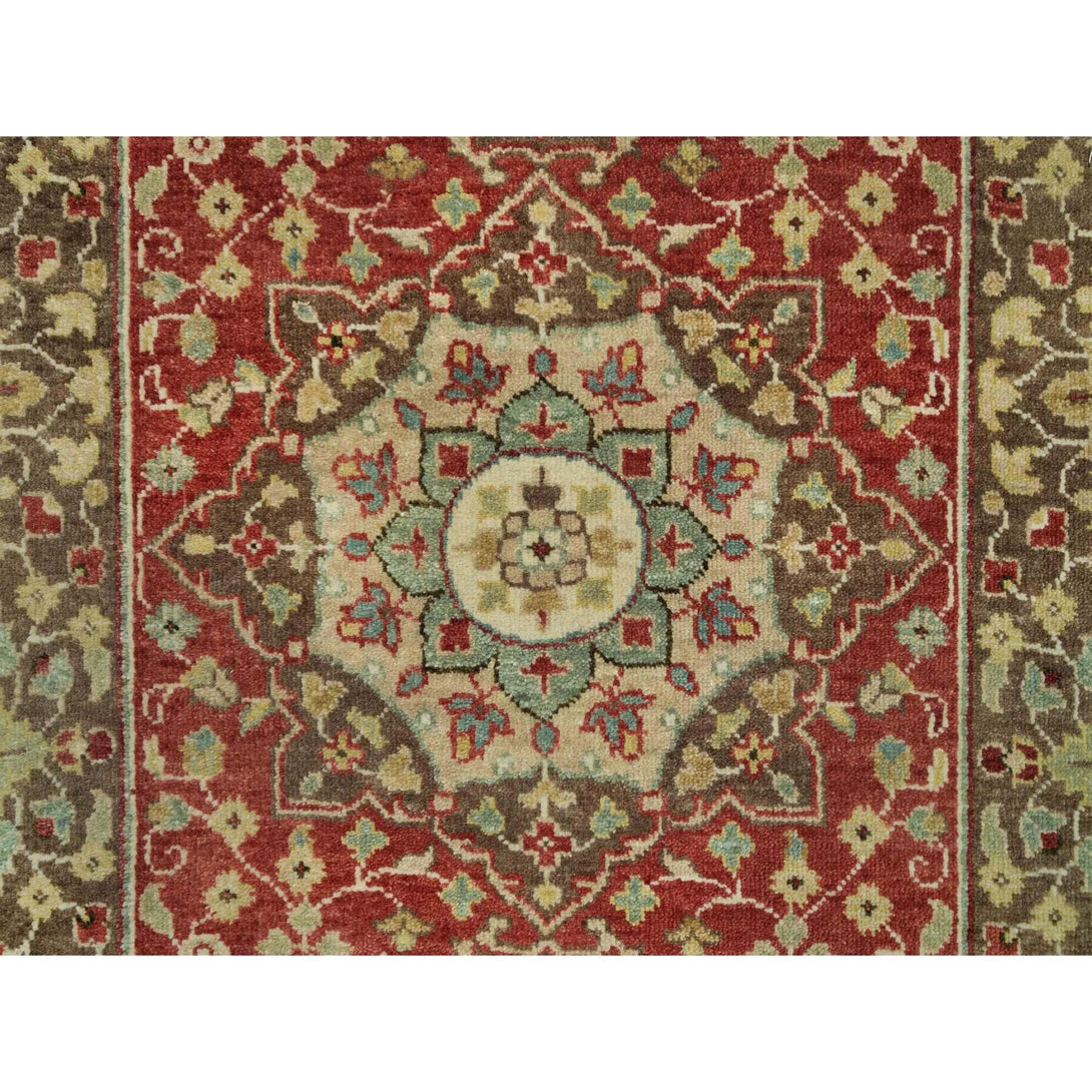 Hand Knotted  Rectangle Runner > Design# CCSR90116 > Size: 2'-7" x 22'-0"